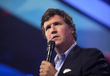 The Guardian: Такер Карлсон рассказал о загадочной встрече с «демоном»