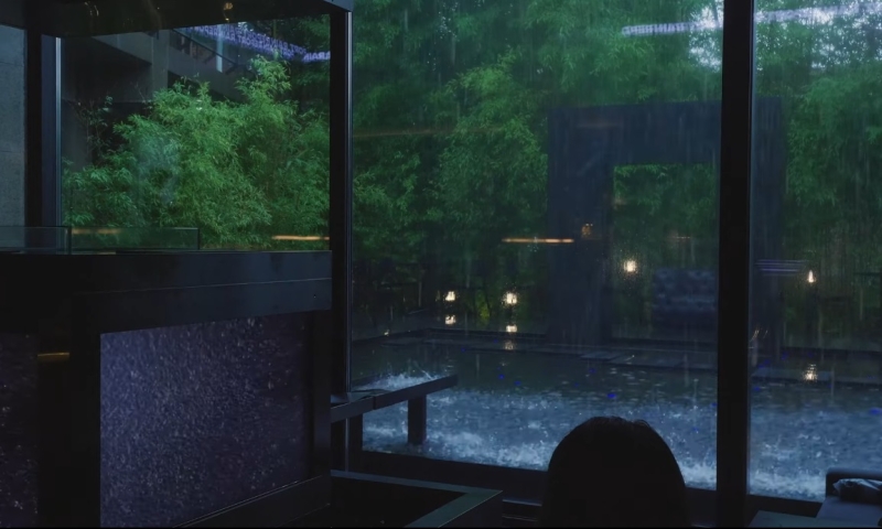 В Сеуле открылось кафе, где каждый час идет дождь