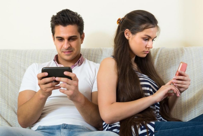 Зависимость от телефона: Когда привычка становится проблемой