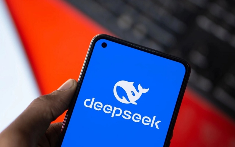 Китайский стартап DeepSeek представляет свою модель искусственного интеллекта R1