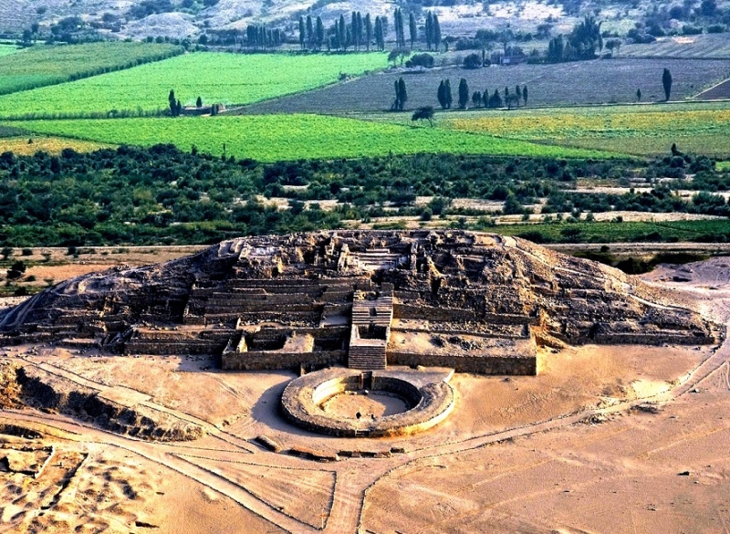 В древнем городе в Перу обнаружили следы воздействия высокой температуры