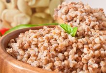 Как варить гречку в кастрюле: пошаговая инструкция