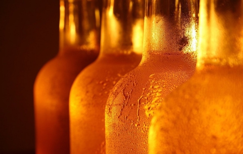Две бутылки пива в день состарят ваш мозг на 10 лет, выяснили ученые