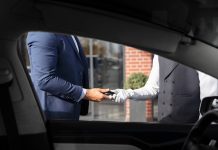 Трансфер: удобство и комфорт в передвижении freepik