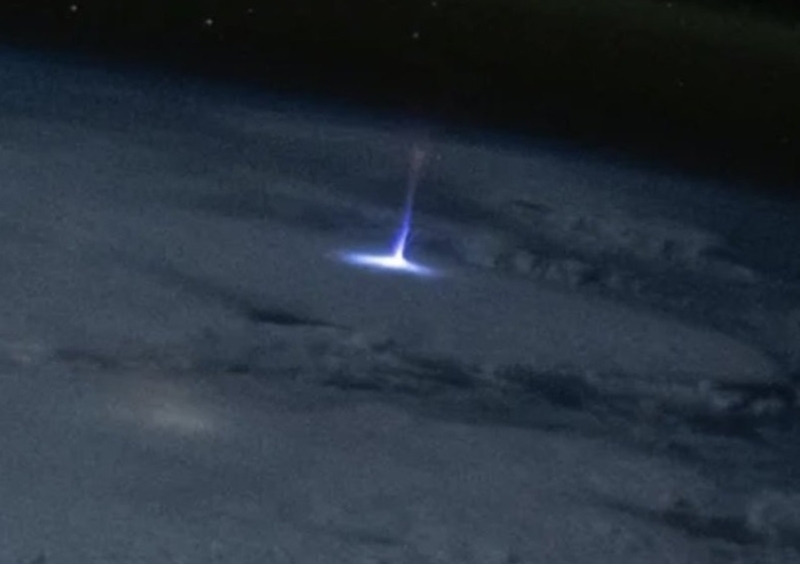 Редкое природное явление запечатлели из МКС