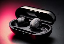 Мошенники научились следить через беспроводные наушники