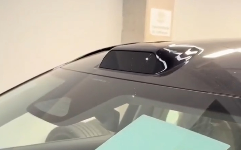 Владелец смартфона обнаржил, что лидар Volvo EX90 выжигает матрицы камеры