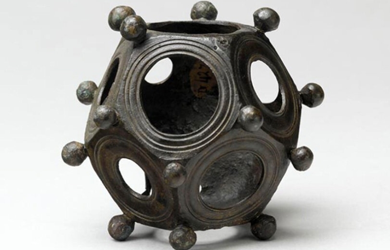 Загадка римского додекаэдра: артефакт без назначения