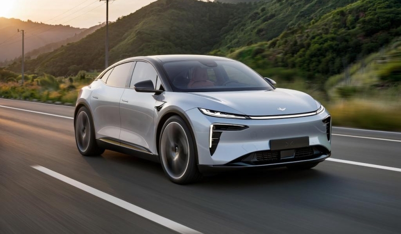 Немецкая компания представила технологию с ИИ, позволяющую повысить запас хода электромобилей