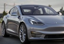 В Китае продают устройства для отключения контроля рук на руле Tesla: чем грозит вмешательство в систему?