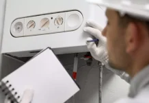 Как выбрать подходящий герметик для сантехники и правильно его применять во время ремонта