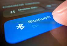 Свобода без границ или компромисс с качеством? Стоит ли полностью переходить на беспроводные технологии Bluetooth и отказываться от проводов в современном мире