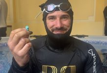 Дайвер смог задержать дыхание под водой на 29 минут