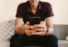 Защита приватности и безграничные возможности: Виртуальный номер – что это такое, кому и зачем он нужен, и как он меняет правила игры в современном мире коммуникаций