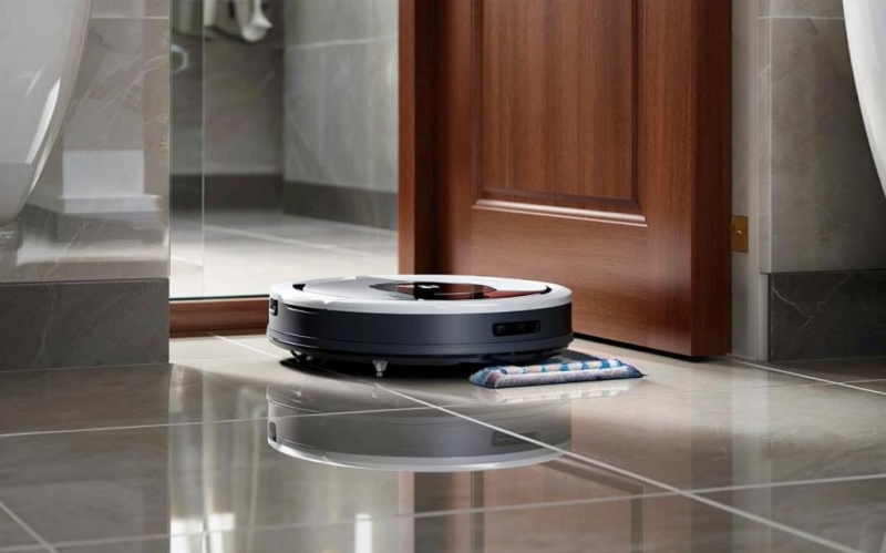 Робот-пылесос запер свою хозяйку в ванной