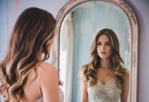 Российские ученые создали молекулу, способную тормозить процессы старения