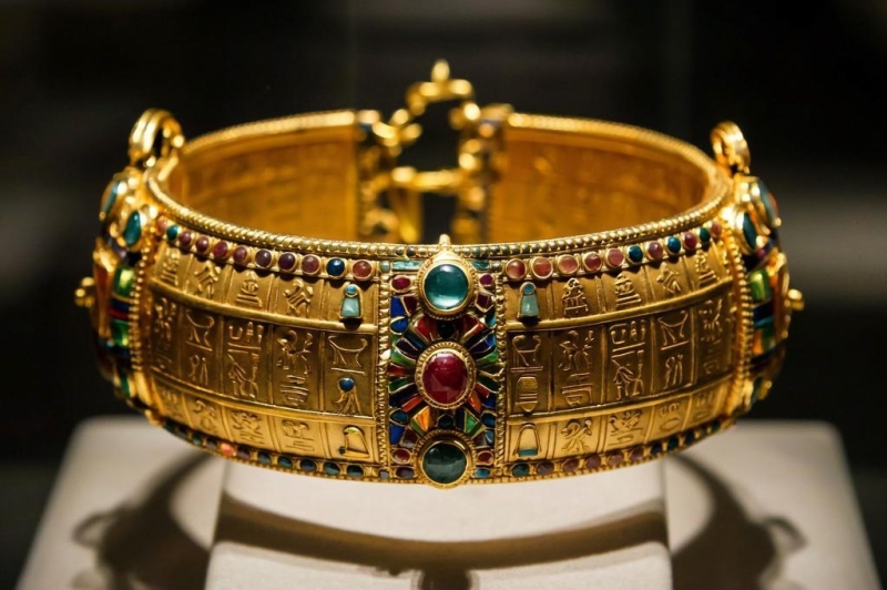 NBC News: В Египте украли браслет фараона и переплавили