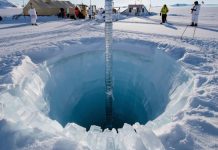 Что находится глубоко подо льдами Антарктиды