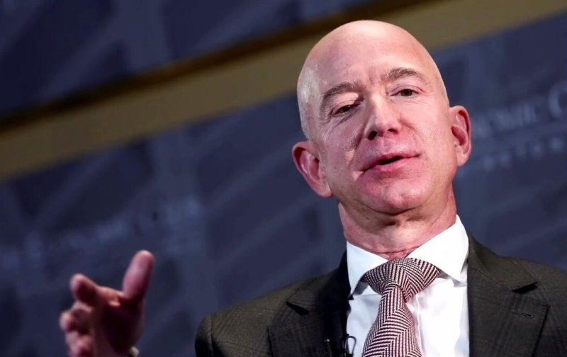 Джефф Безос утверждает, что финансовый пузырь вокруг технологий ИИ принесет пользу экономике