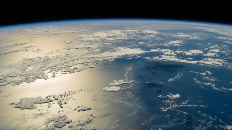 Почему континенты Земли расположены на одной стороне планеты?