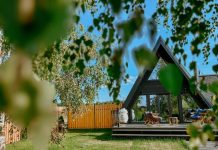 Аренда дома на Новый год: уютный праздник вдали от городской суеты