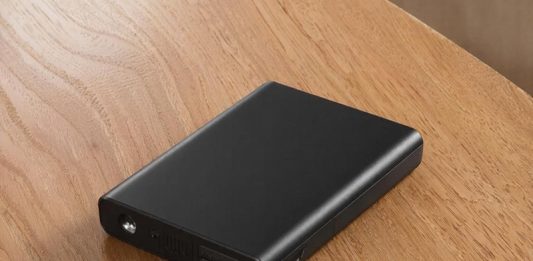 Китай ужесточил требования к портативным аккумуляторам