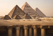 Новые доказательства указывают на гигантские колонны под пирамидами Гизы