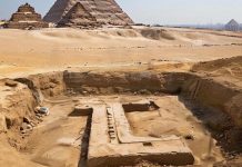 Рядом с пирамидами археологи обнаружили вход в подземное строение