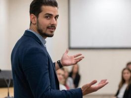 Руки помогают говорить убедительнее: исследование раскрывает секрет жестикуляции