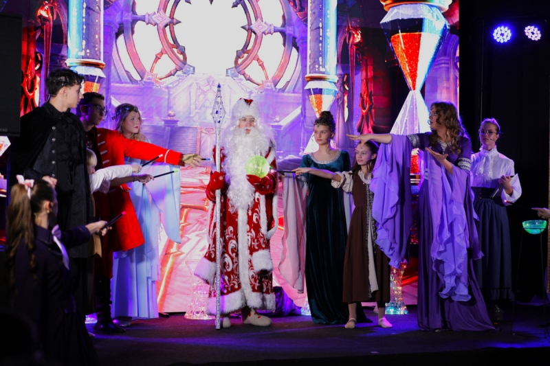 В Москве показали первый детский новогодний фиджитал-мюзикл