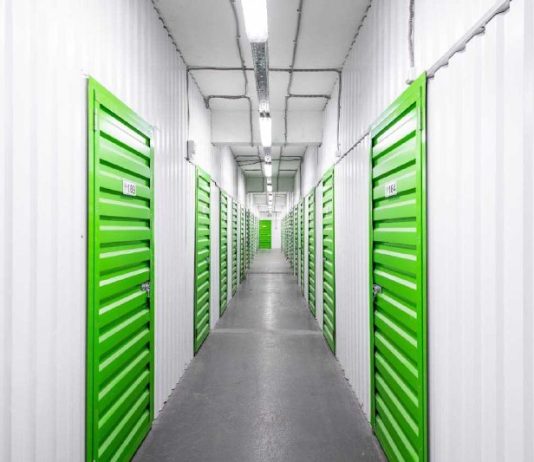 Склад для хранения вещей: лучшее решение для экономии пространства