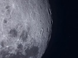 Поверхность Луны деформировалась в результате древней катастрофы, выяснили ученые