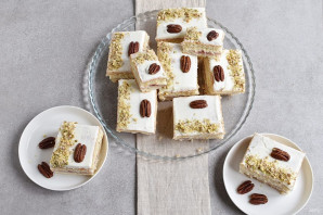 Бисквитное пирожное