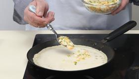 Четвертый день Масленицы. Драки и пир блинной горой — читать на Gastronom.ru