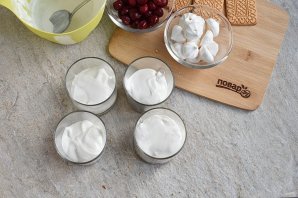 Десерт слоями в стакане