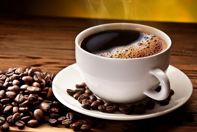 Эксперты: Три чашки кофе в день снижают риск смерти от инфаркта