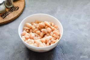 Фасоль с морепродуктами