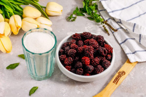 Густое варенье из ежевики