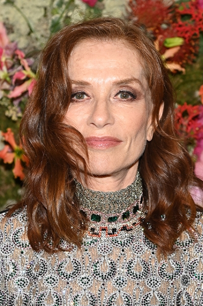 Канны-2021: Адель Экзаркопулос, Тимоти Шаламе, Изабель Юппер, Саша Лусс и другие на вечеринках в рамках фестиваля