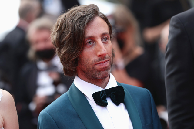 Канны-2021: Белла Хадид, Карла Бруни, Марион Котийяр, Энди Макдауэлл и другие на открытии кинофестиваля