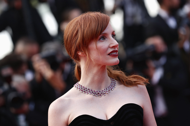 Канны-2021: Белла Хадид, Карла Бруни, Марион Котийяр, Энди Макдауэлл и другие на открытии кинофестиваля