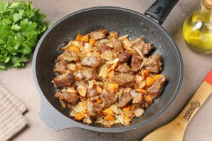 Каша гречневая с говядиной