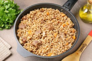 Каша гречневая с говядиной