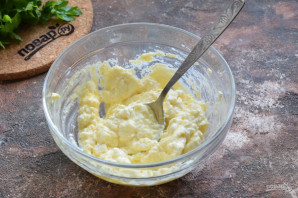 Киш с курицей и беконом