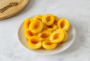 Компот из абрикосов