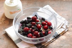 Компот из вишни и шелковицы на зиму