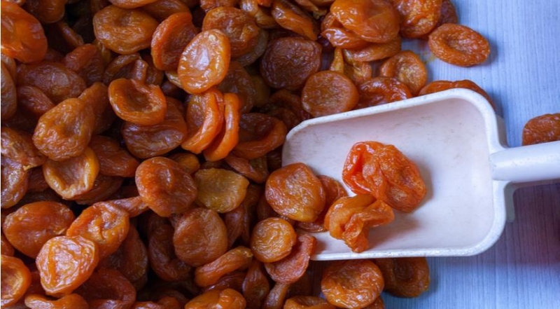 Курага, польза и вред, сколько можно и нужно есть кураги