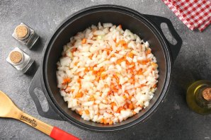 Лечо из кабачков и баклажанов