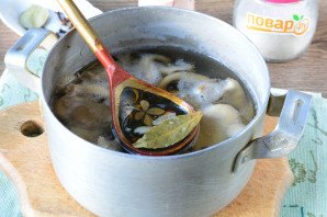 Маринованные грибы с лимонной кислотой на зиму