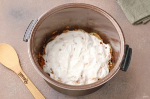 Минтай в сметане в мультиварке